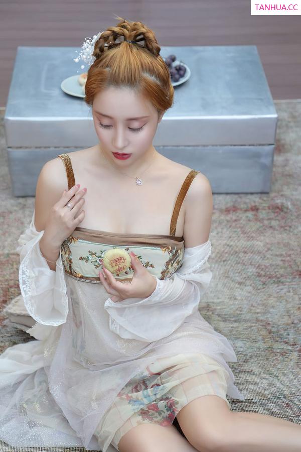 段筱慧 筱慧Icon 筱慧的糖心满月 糖心月饼人美酒醉第12张图片